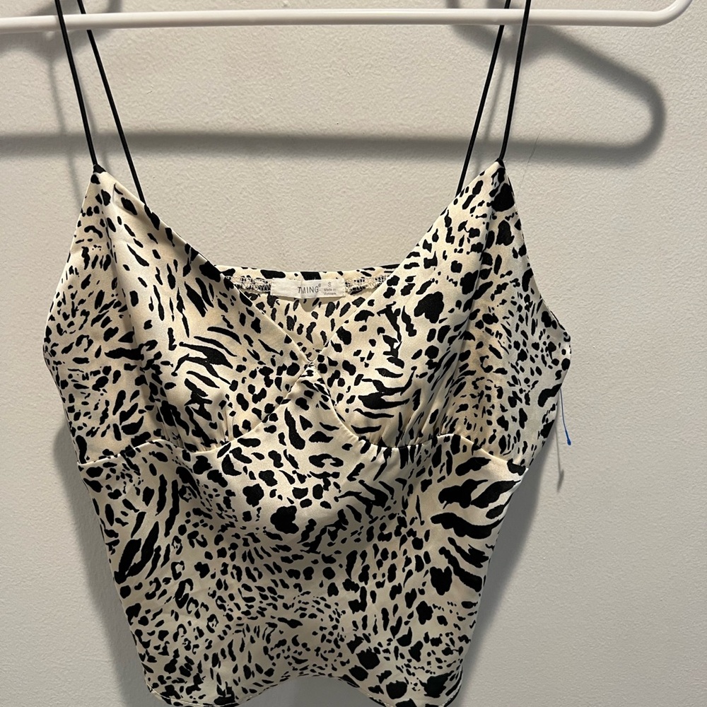 Timing silky animal print tank